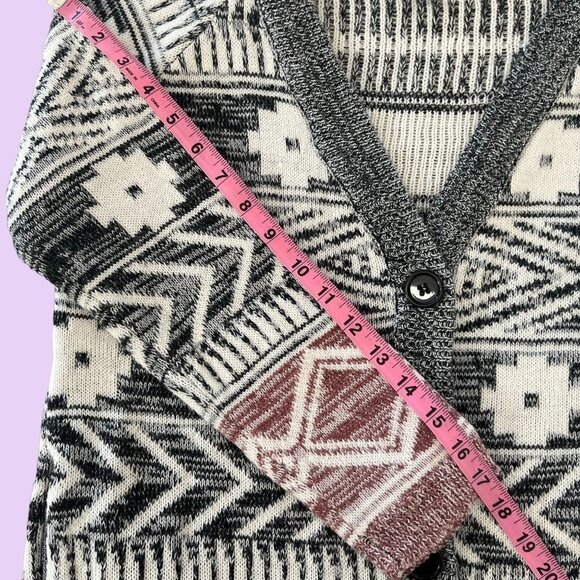 Cardigan Jacket Long Sleeve Womens S Black White Red Button Up Aztec Design - Picture 10 of 12